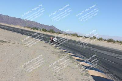 media/Dec-01-2025-Moto Forza (Mon) [[2daa91e15f]]/1-Advanced Group/Session 4 (Turn 10 Inside)/